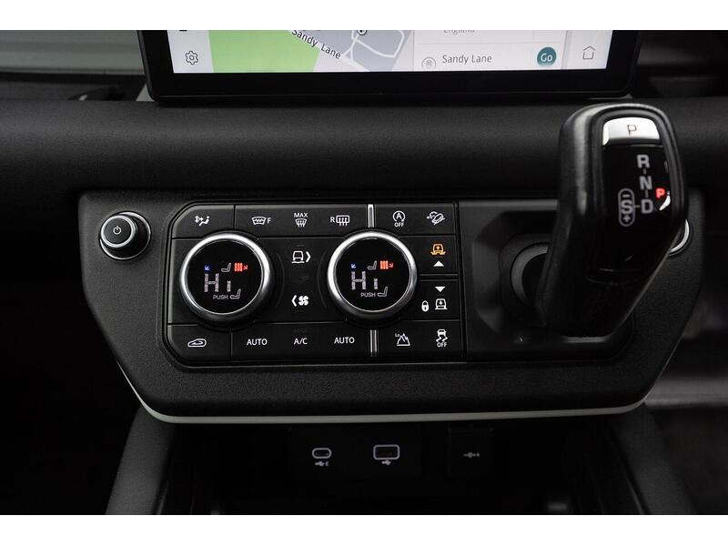 Used Land Rover Defender 2020 for sale - 76659899: Photo 39