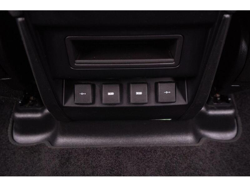 Used Land Rover Defender 2020 for sale - 76659899: Photo 55