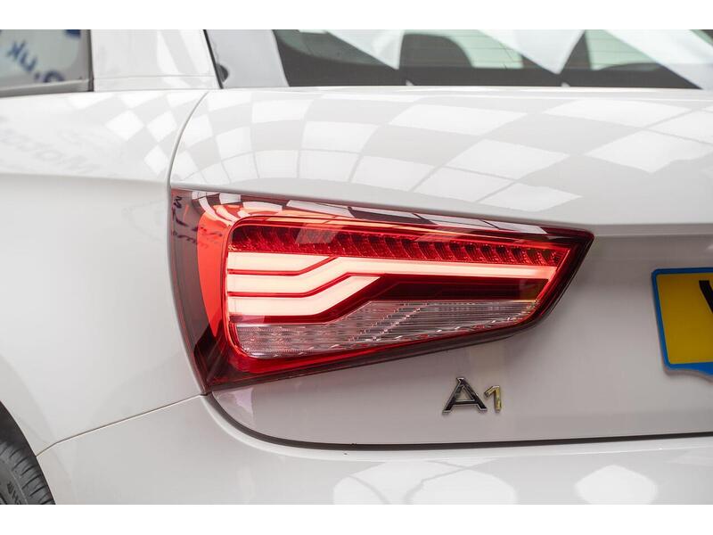 Used Audi A1 2018 for sale - 76659975: Photo 17