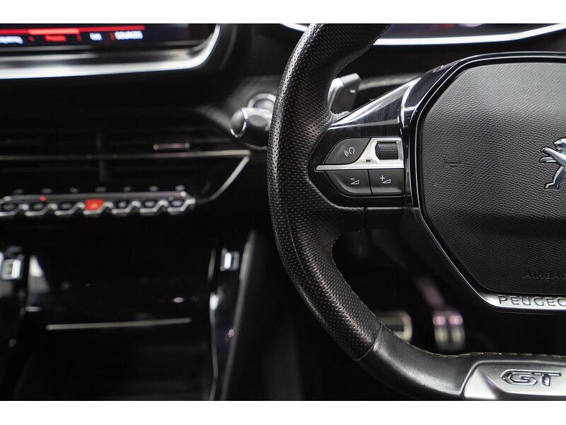 Used Peugeot 2008 2022 for sale - 76659901: Photo 29