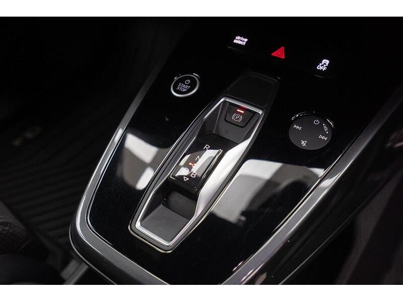 Used Audi Q4 e-tron for sale - 78078935: Photo 33