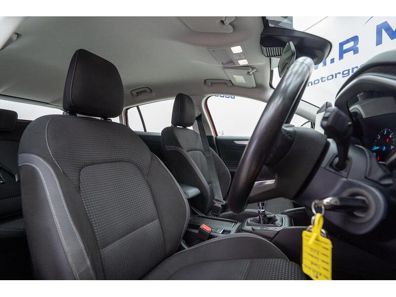 Used Ford Focus 2021 for sale - 76659912: Photo 23