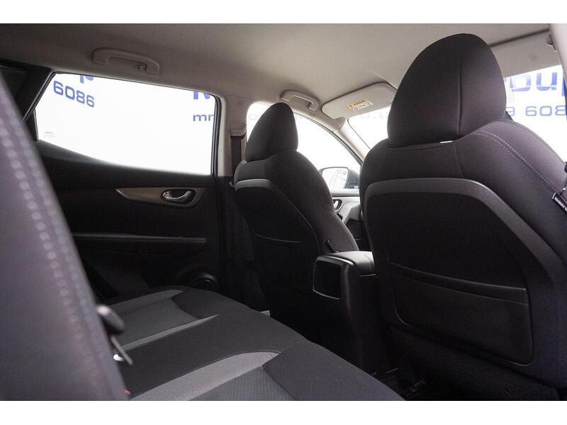 Used Nissan Qashqai 2018 for sale - 77384828: Photo 40