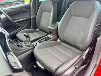 Used Vauxhall Astra 2019 for sale - 79049477: Photo
