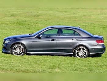 Used Mercedes-Benz E Class 2014 for sale - 78704608: Photo
