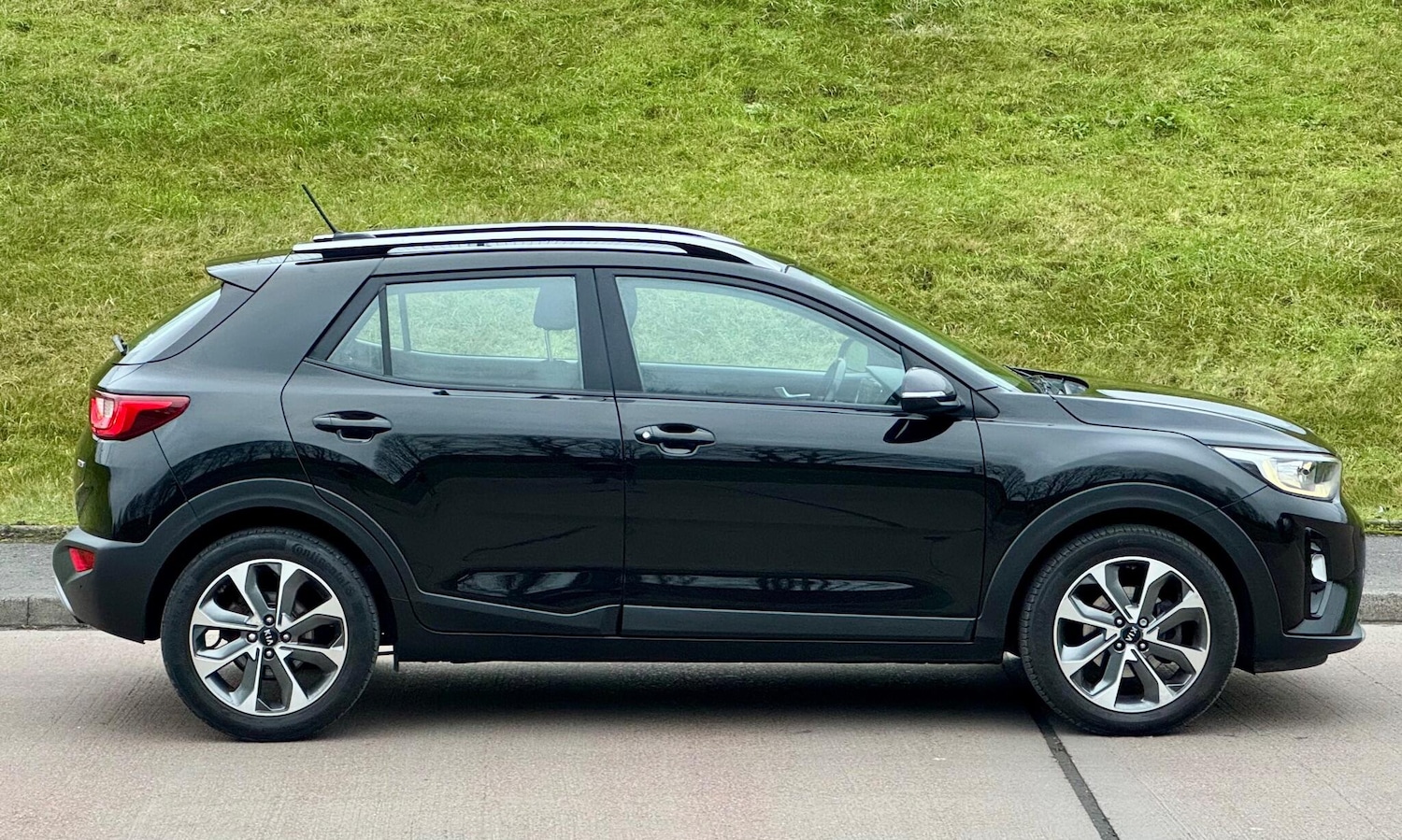 Used Kia Stonic 2017 for sale - 77066646: Photo 20