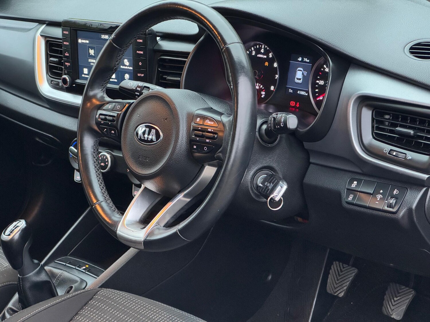 Used Kia Stonic 2017 for sale - 77066646: Photo 3