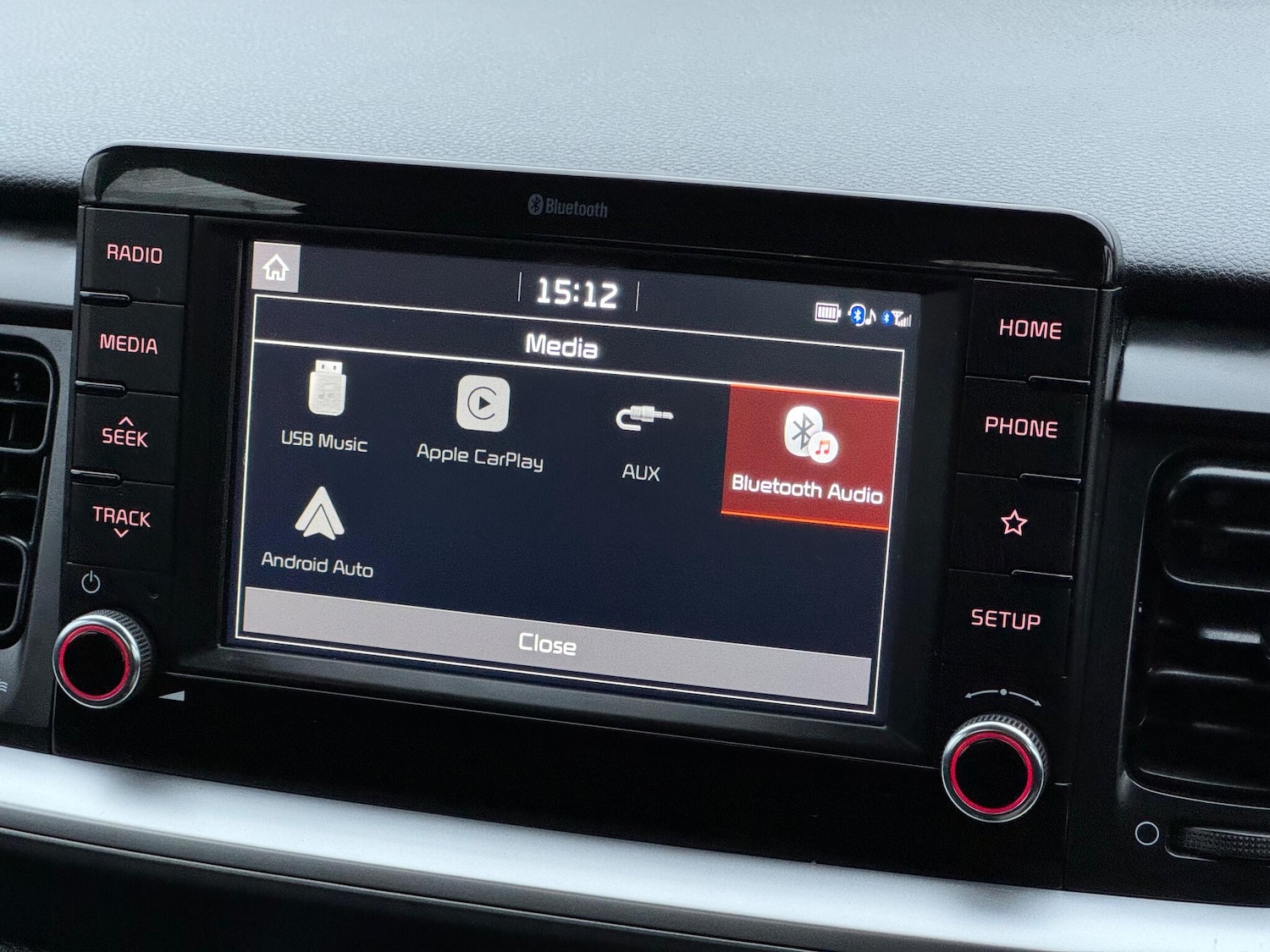 Used Kia Stonic 2017 for sale - 77066646: Photo 51