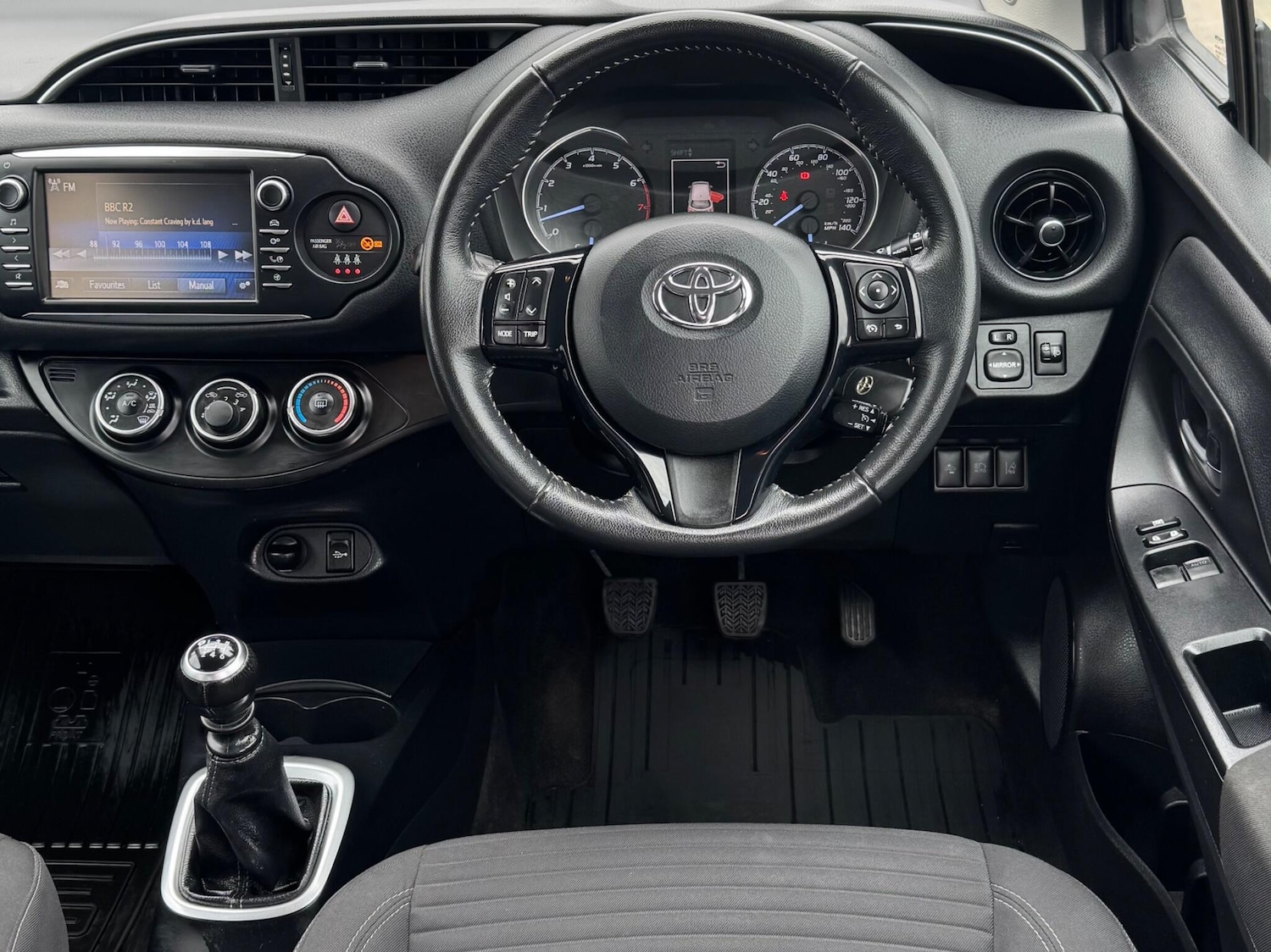 Used Toyota Yaris for sale - 78185421: Photo 2