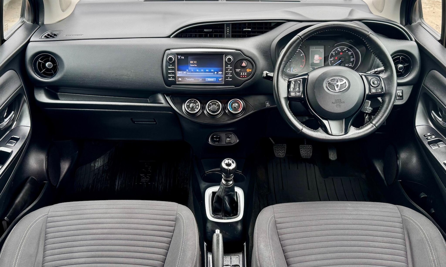 Used Toyota Yaris for sale - 78185421: Photo 26