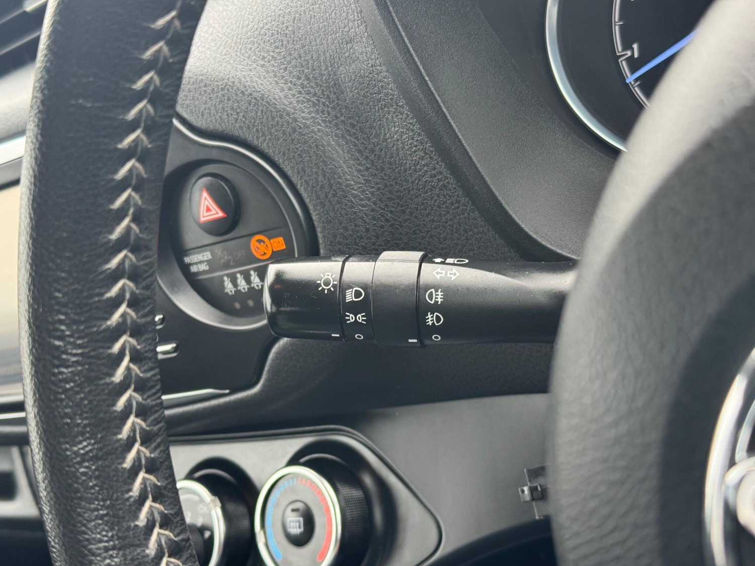 Used Toyota Yaris for sale - 78185421: Photo 35