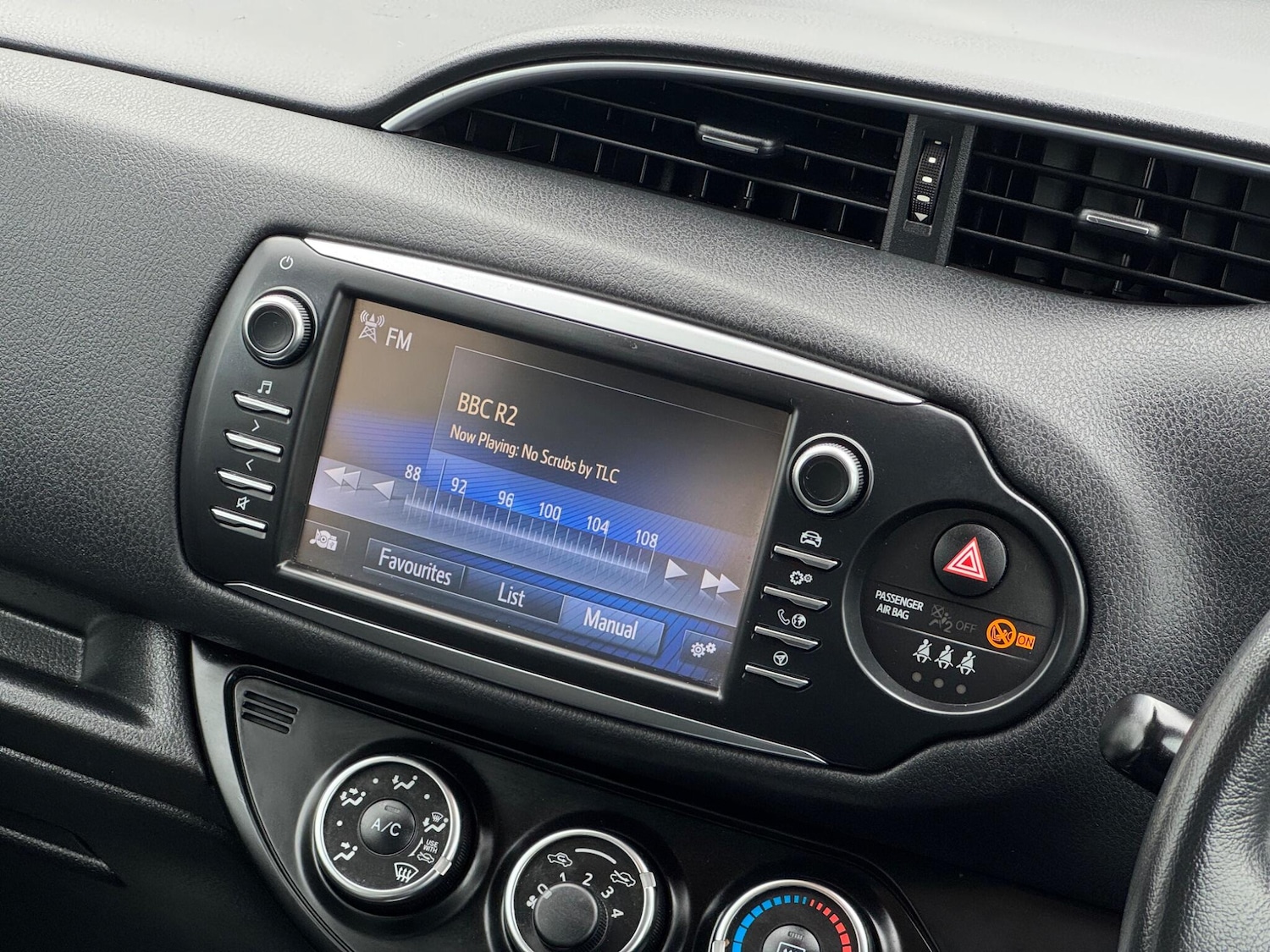 Used Toyota Yaris for sale - 78185421: Photo 36