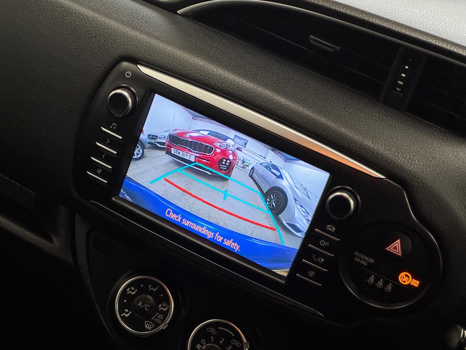 Used Toyota Yaris for sale - 78185421: Photo 41