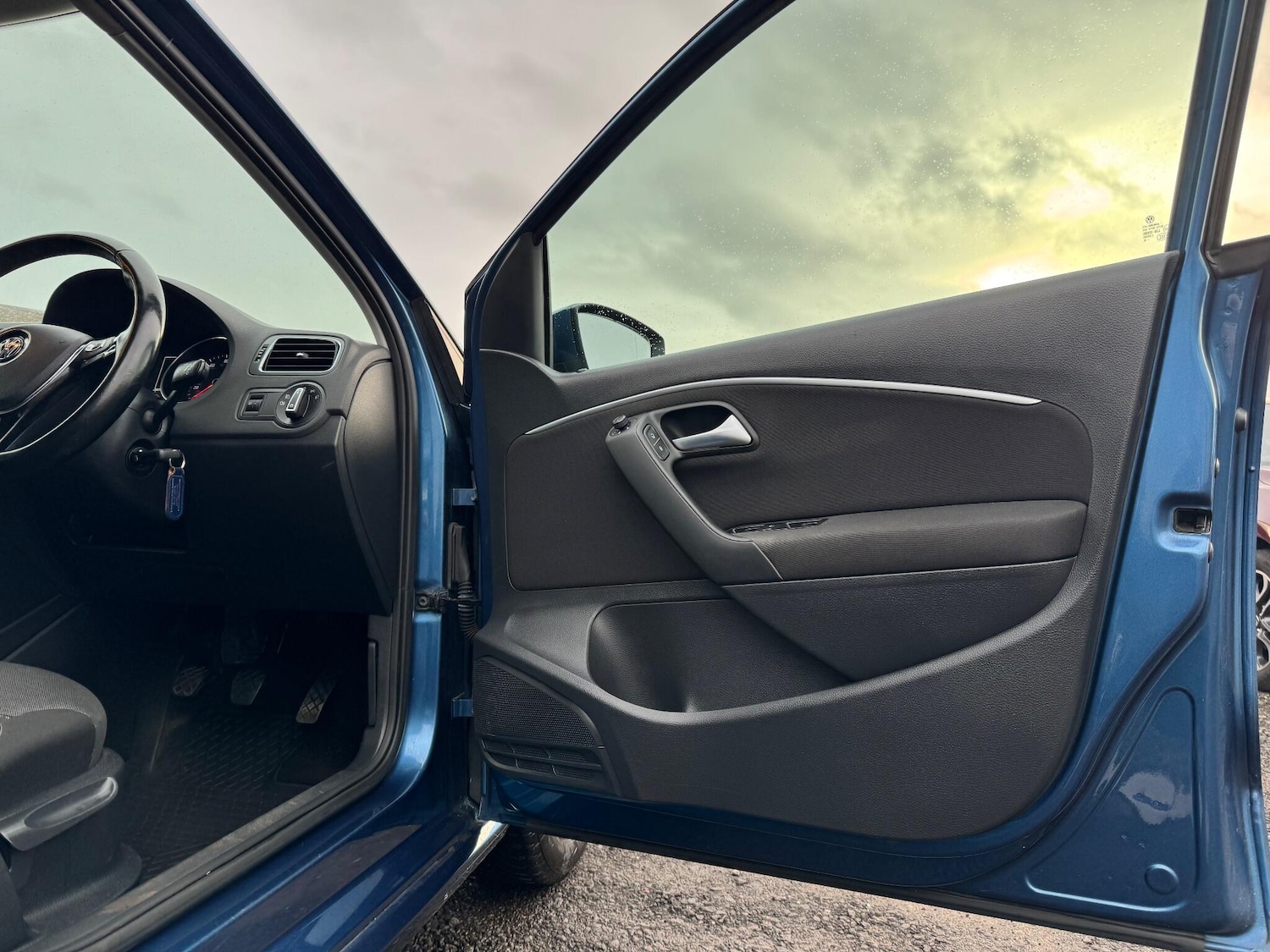 Used Volkswagen Polo 2016 for sale - 76926032: Photo 21