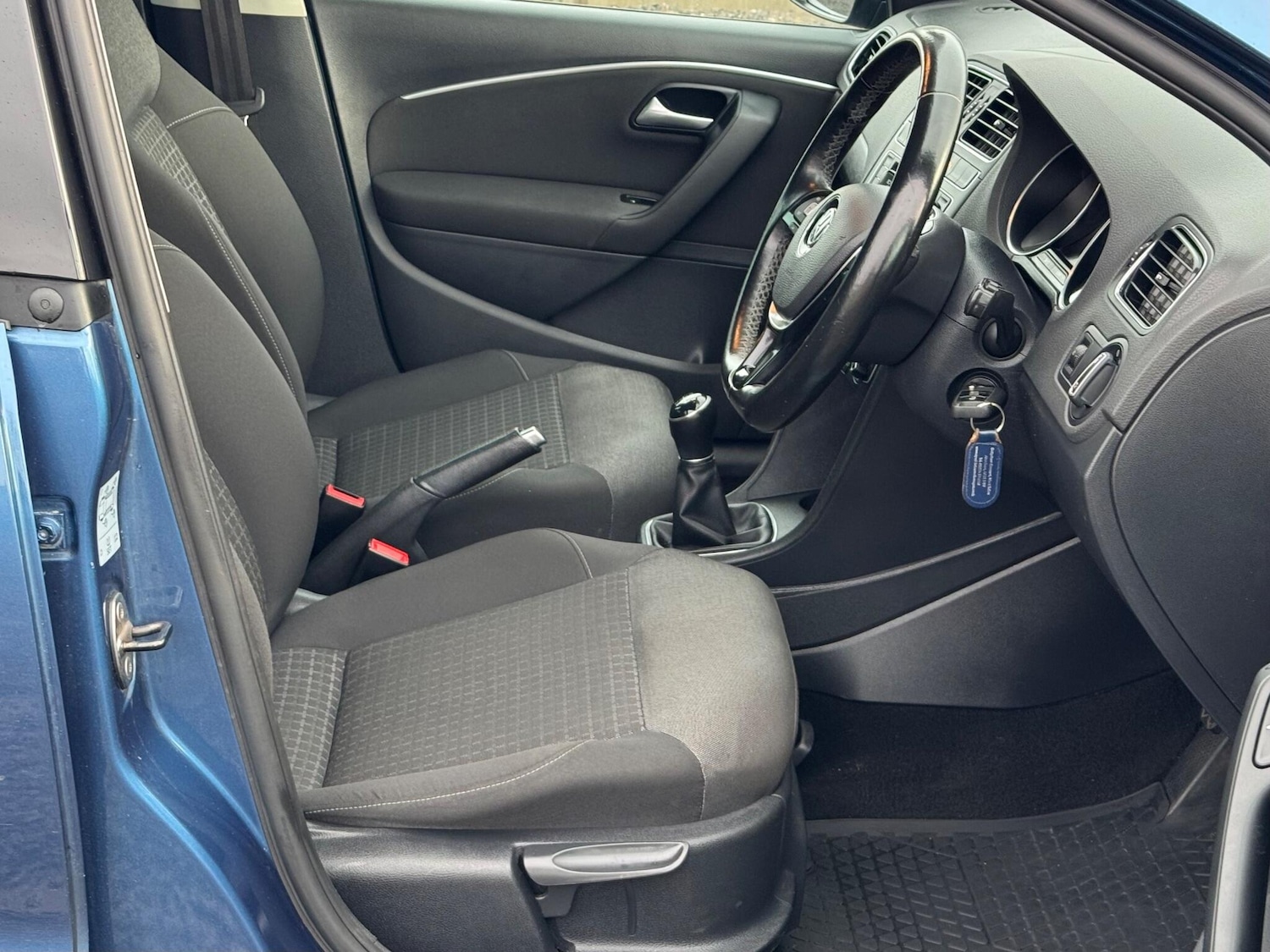 Used Volkswagen Polo 2016 for sale - 76926032: Photo 24