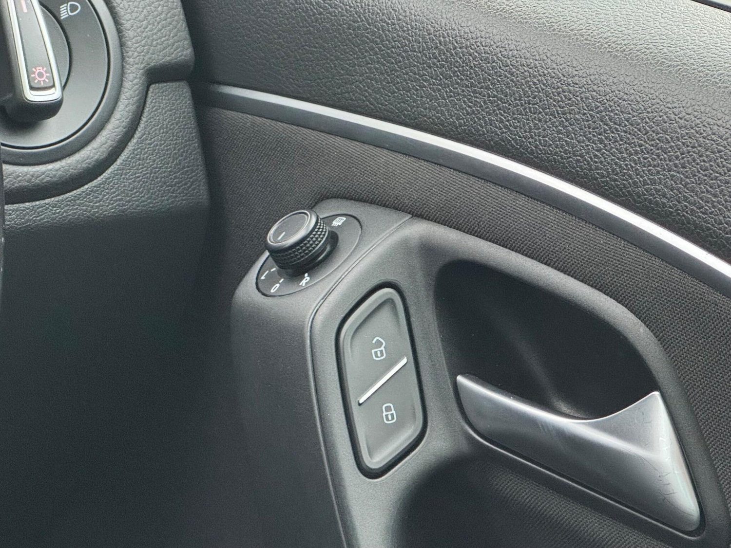 Used Volkswagen Polo 2016 for sale - 76926032: Photo 41