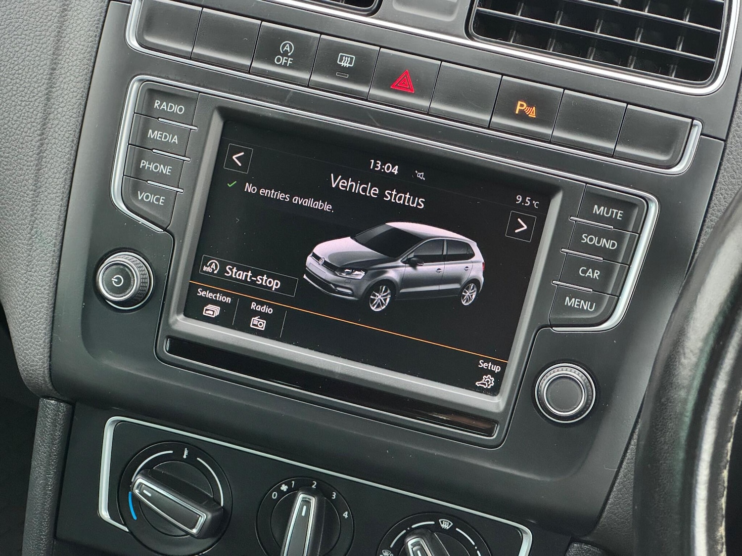 Used Volkswagen Polo 2016 for sale - 76926032: Photo 45