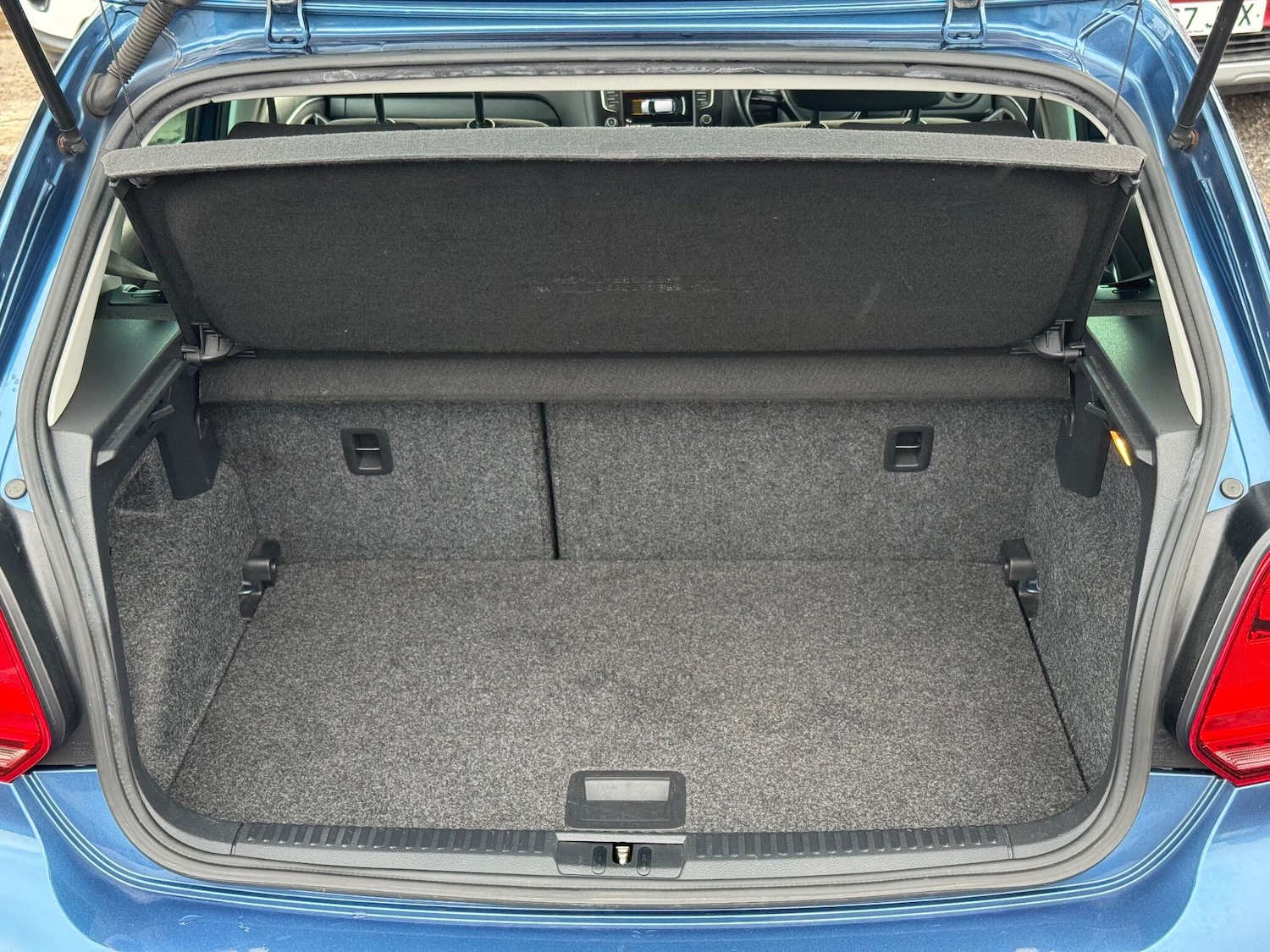 Used Volkswagen Polo 2016 for sale - 76926032: Photo 53