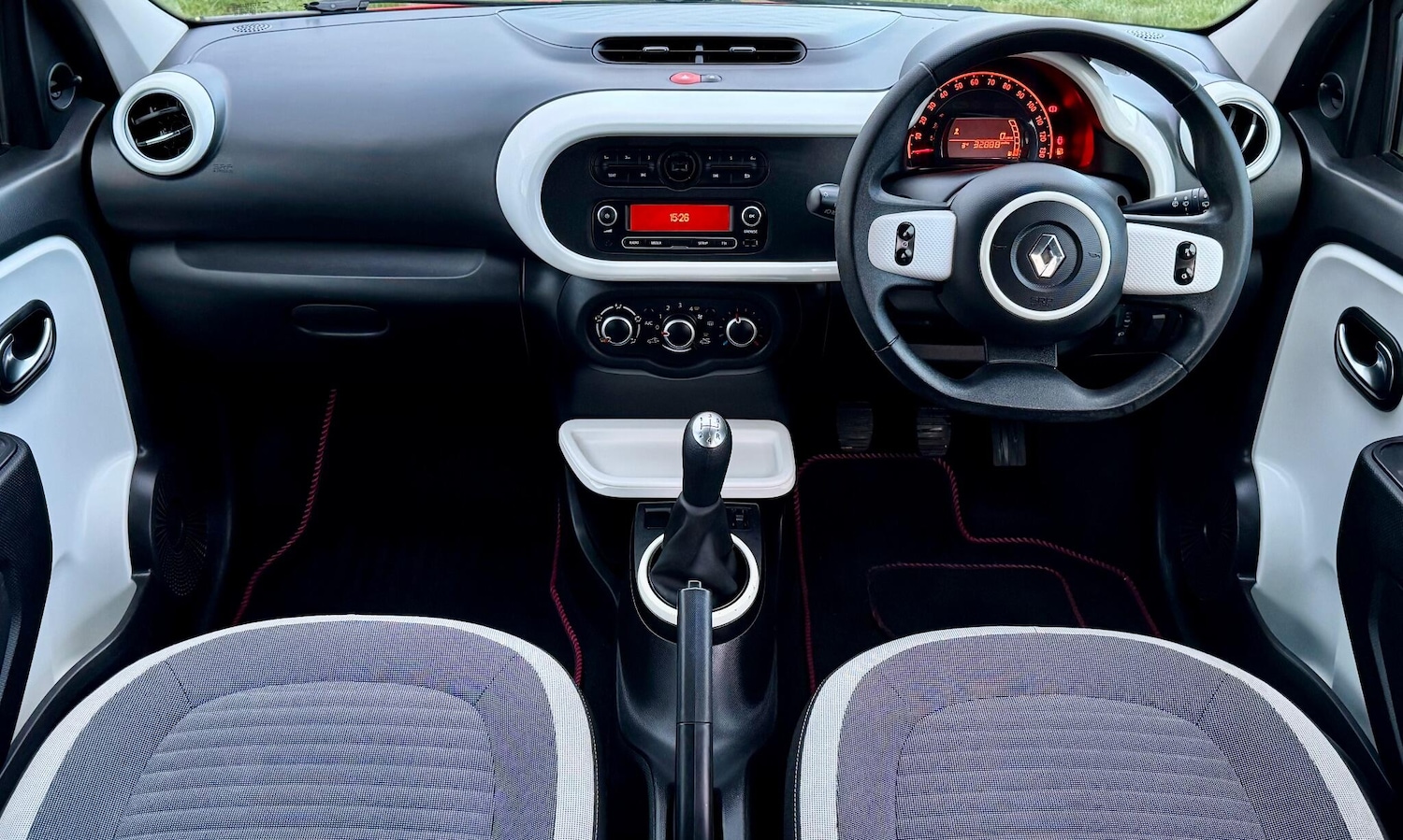 Used Renault Twingo 2018 for sale - 76840735: Photo 27