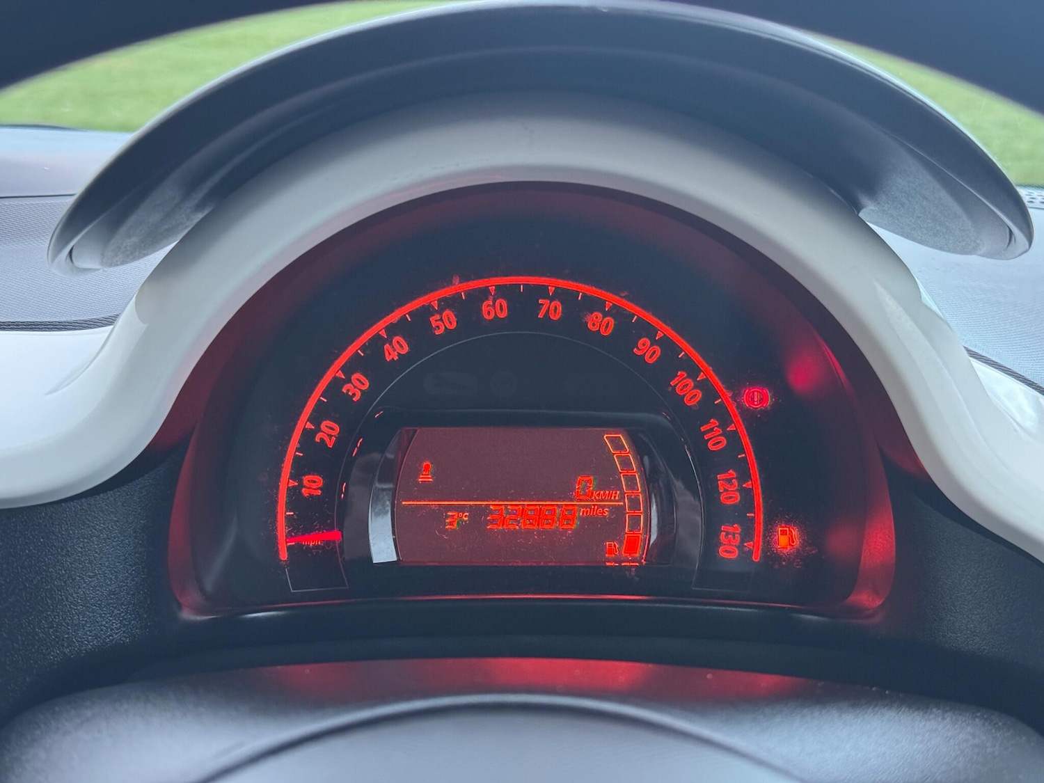 Used Renault Twingo 2018 for sale - 76840735: Photo 32