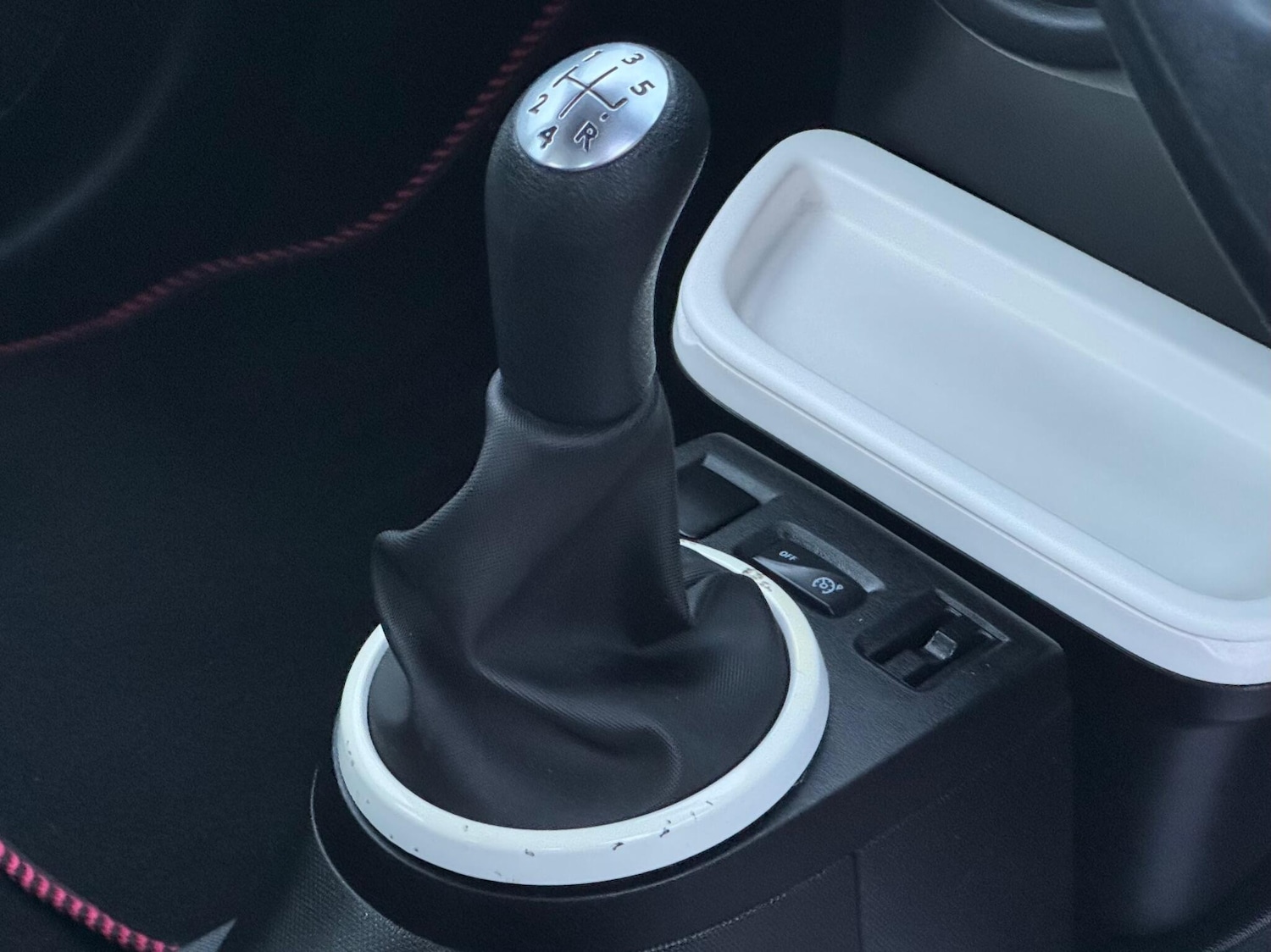 Used Renault Twingo 2018 for sale - 76840735: Photo 41