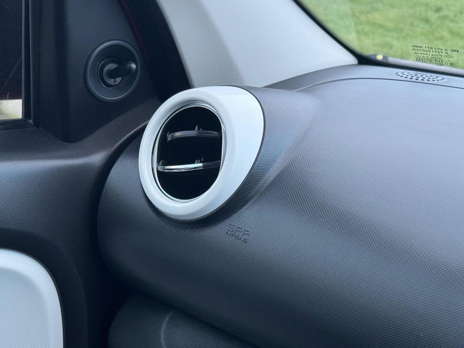 Used Renault Twingo 2018 for sale - 76840735: Photo 43