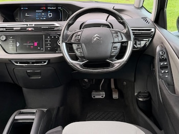 Used Citroen Grand C4 Picasso 2015 for sale - 79540322: Photo
