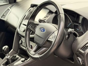 Used Ford Focus 2016 for sale - 79609711: Photo