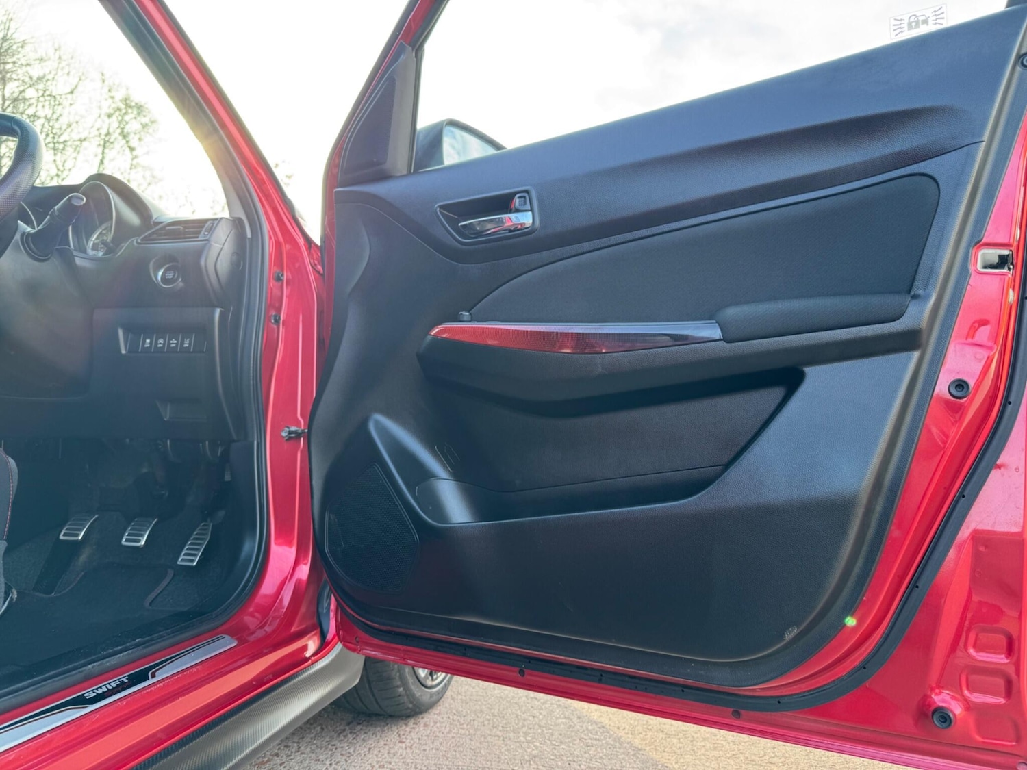 Used Suzuki Swift 2019 for sale - 77799233: Photo 19