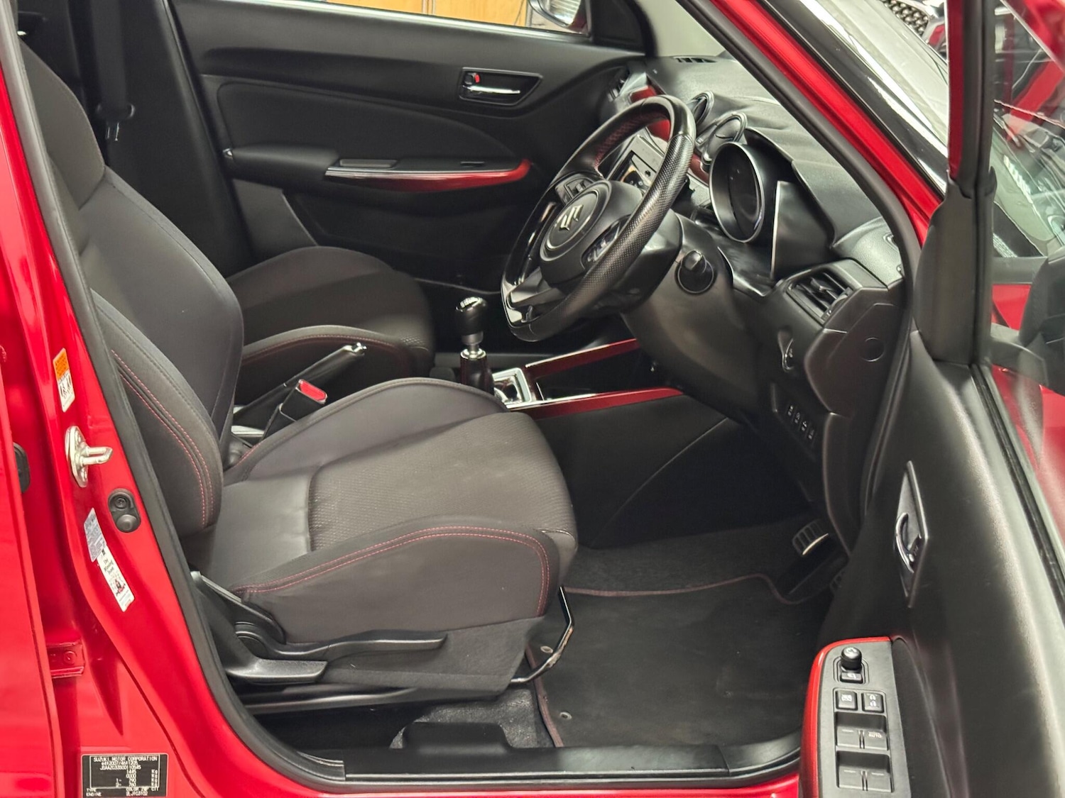 Used Suzuki Swift 2019 for sale - 77799233: Photo 22