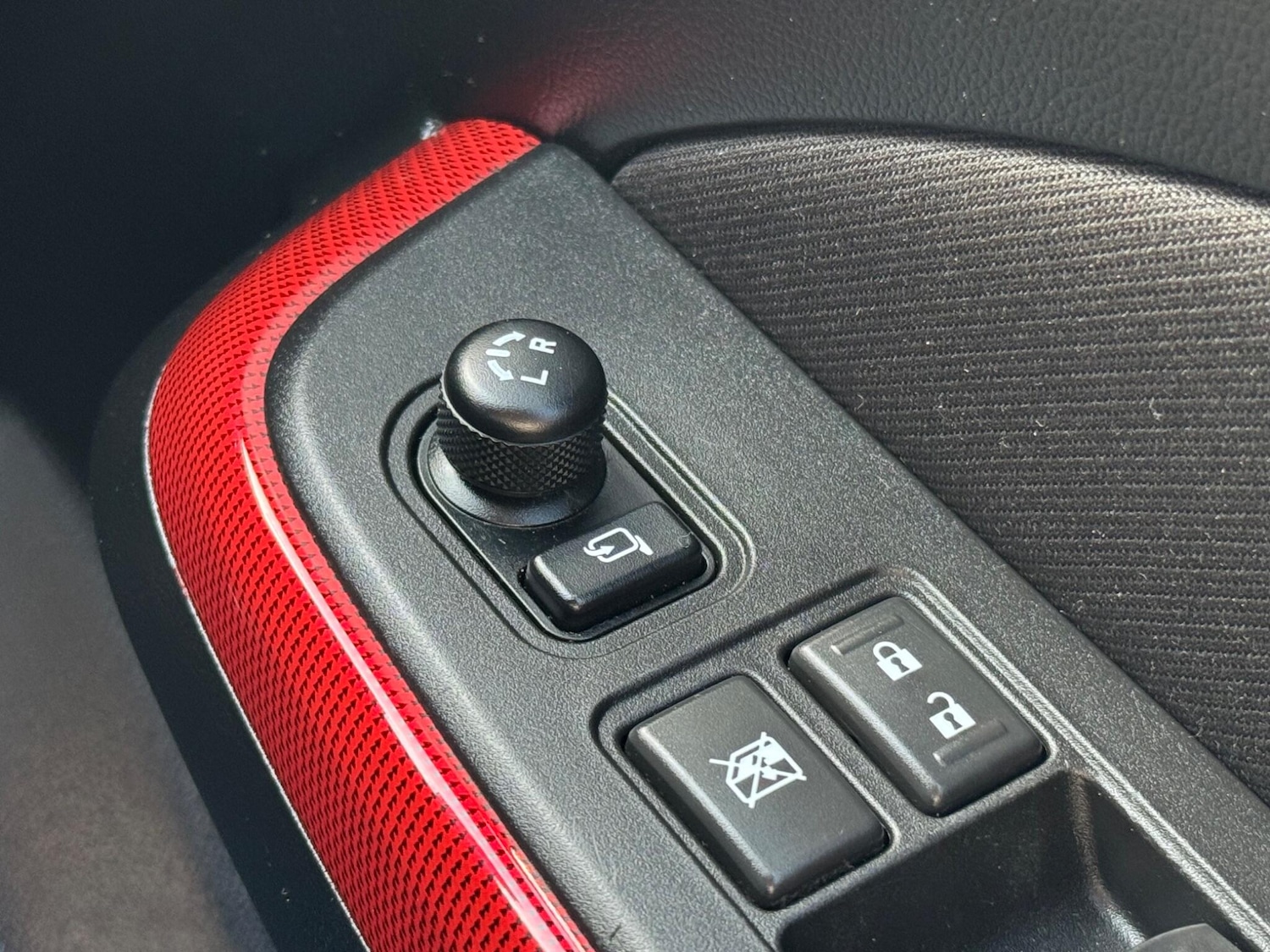 Used Suzuki Swift 2019 for sale - 77799233: Photo 49