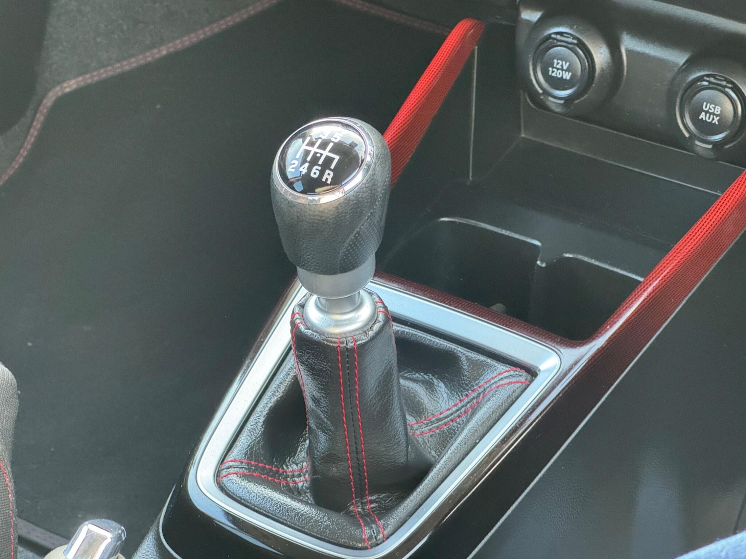 Used Suzuki Swift 2019 for sale - 77799233: Photo 53