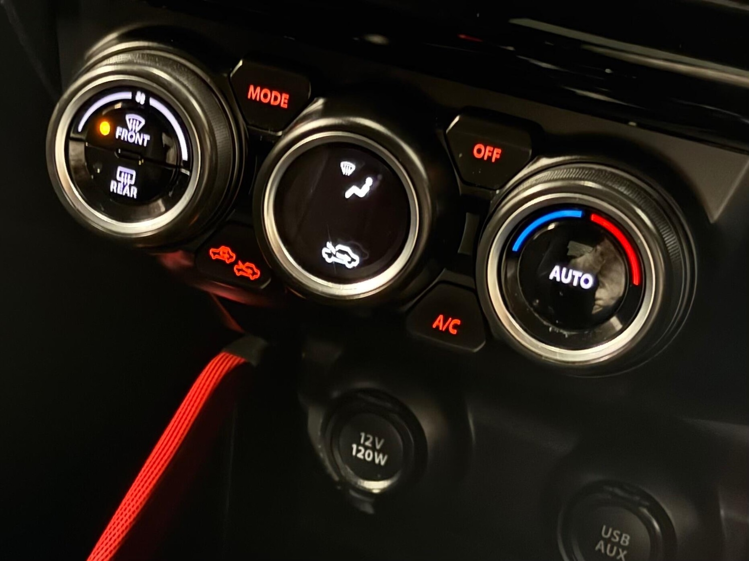 Used Suzuki Swift 2019 for sale - 77799233: Photo 55