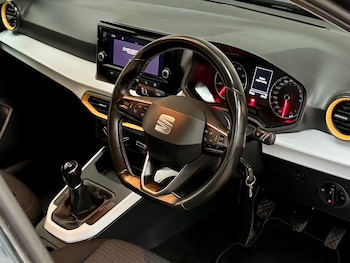 Used SEAT Arona 2022 for sale - 76997640: Photo