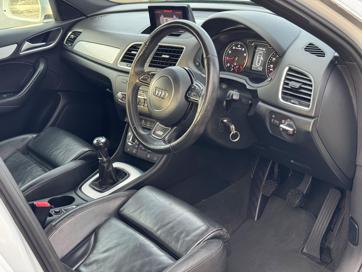 Used Audi Q3 2014 for sale - 76840729: Photo 21