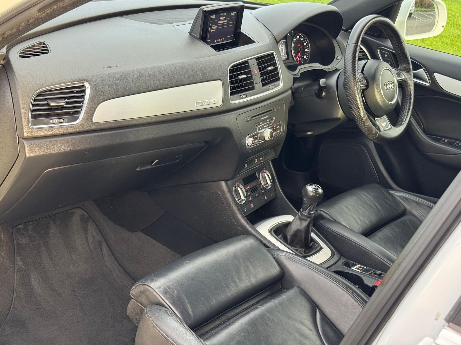 Used Audi Q3 2014 for sale - 76840729: Photo 25