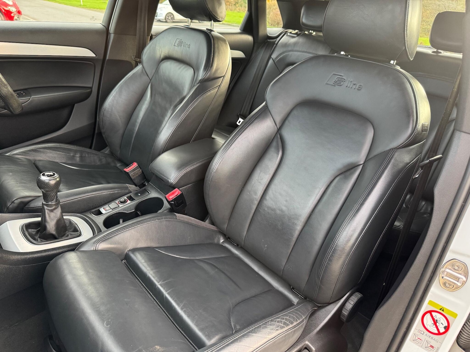 Used Audi Q3 2014 for sale - 76840729: Photo 28