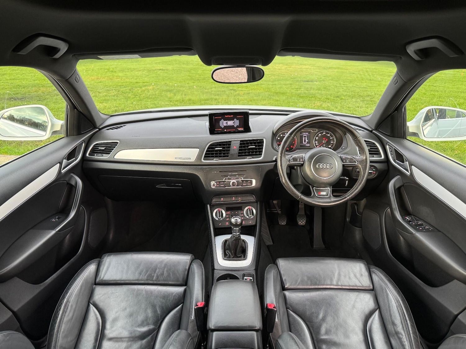 Used Audi Q3 2014 for sale - 76840729: Photo 33