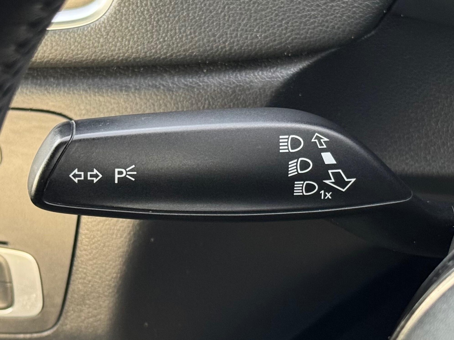 Used Audi Q3 2014 for sale - 76840729: Photo 39