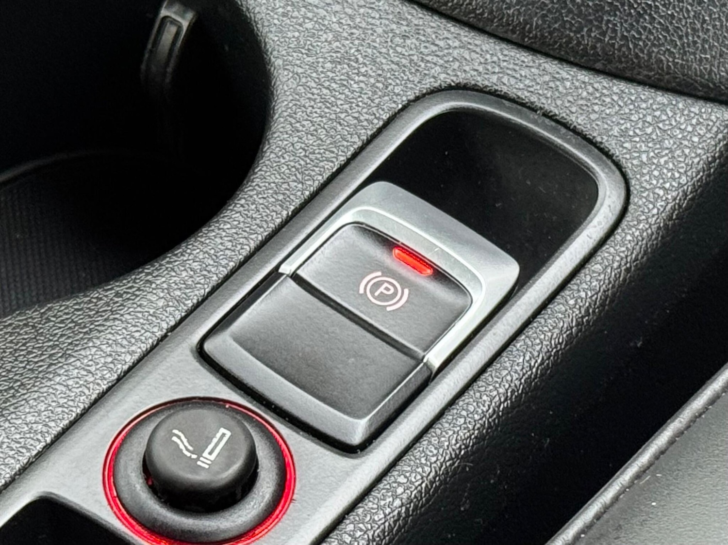 Used Audi Q3 2014 for sale - 76840729: Photo 5