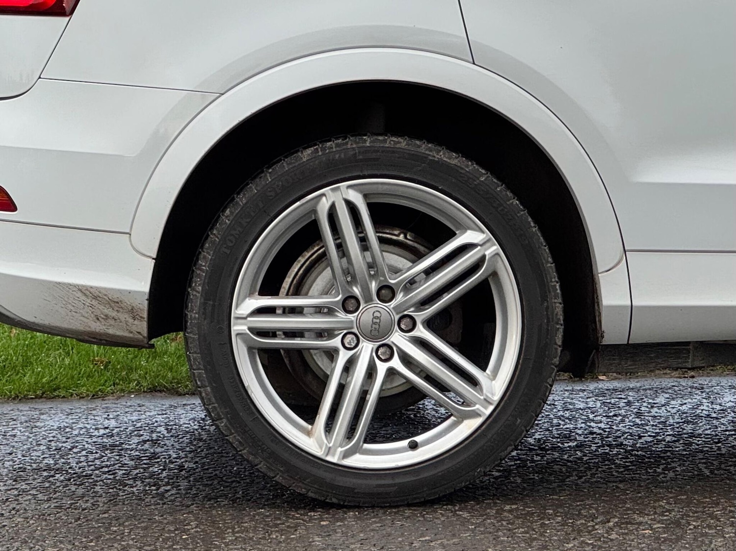 Used Audi Q3 2014 for sale - 76840729: Photo 50