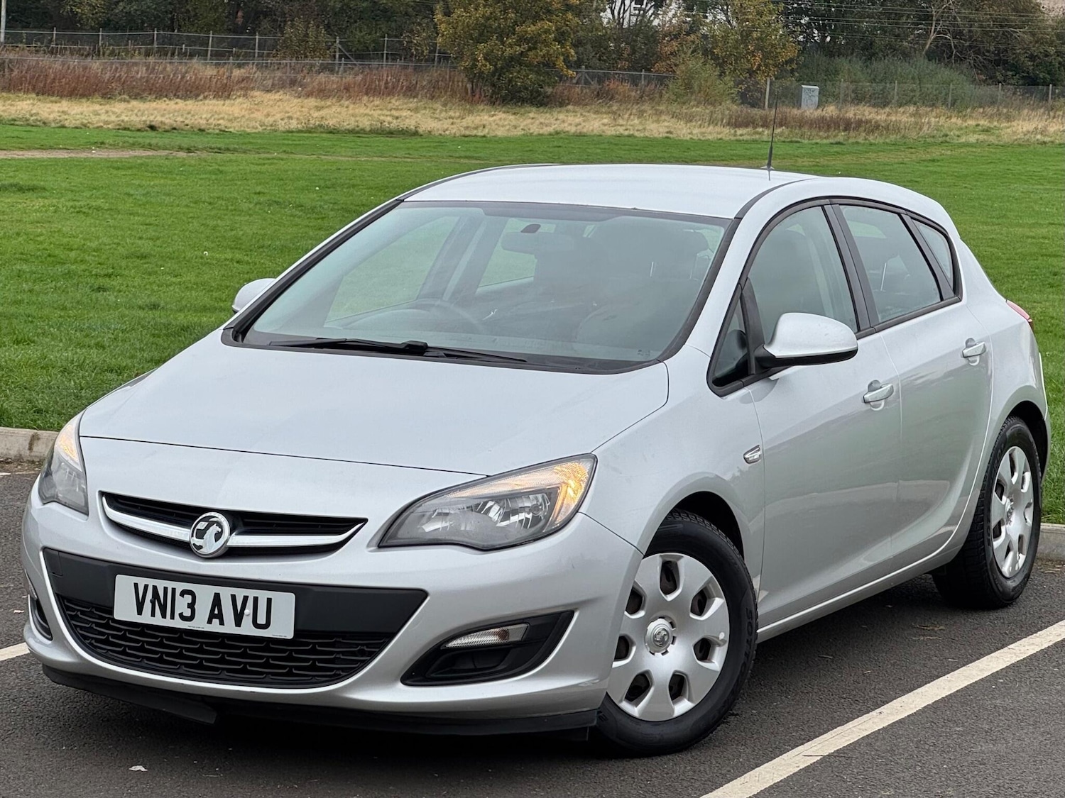 Used Vauxhall Astra 2013 for sale - 76840748: Photo 10