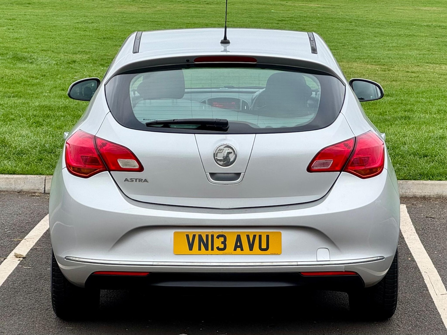 Used Vauxhall Astra 2013 for sale - 76840748: Photo 14