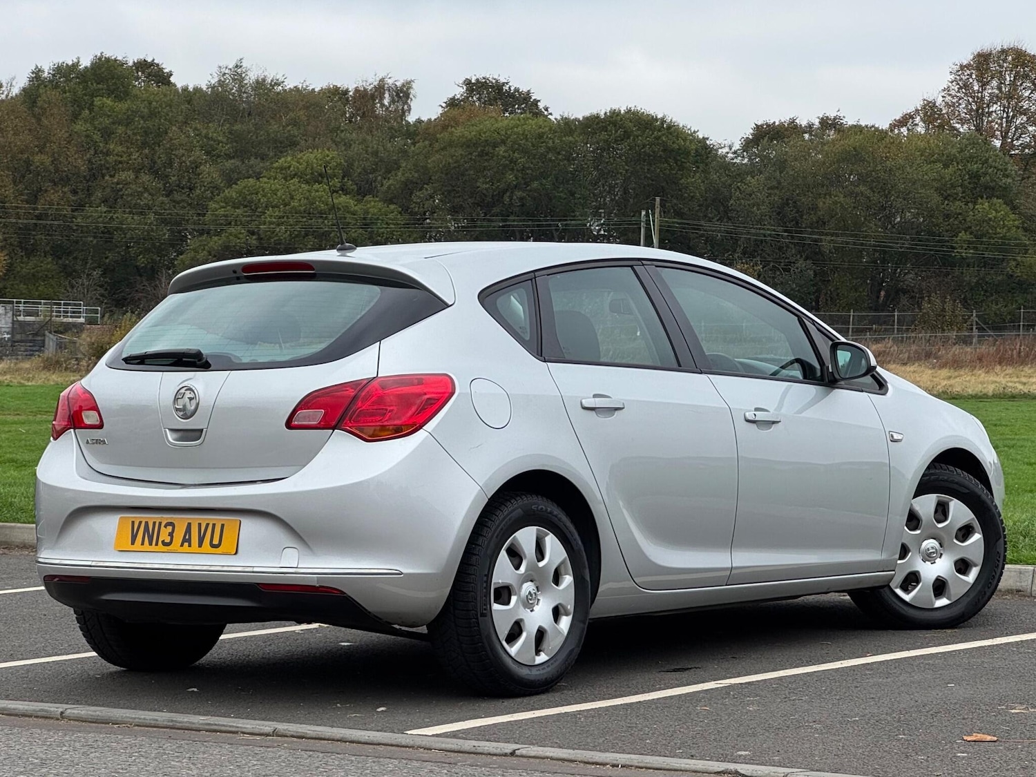 Used Vauxhall Astra 2013 for sale - 76840748: Photo 16