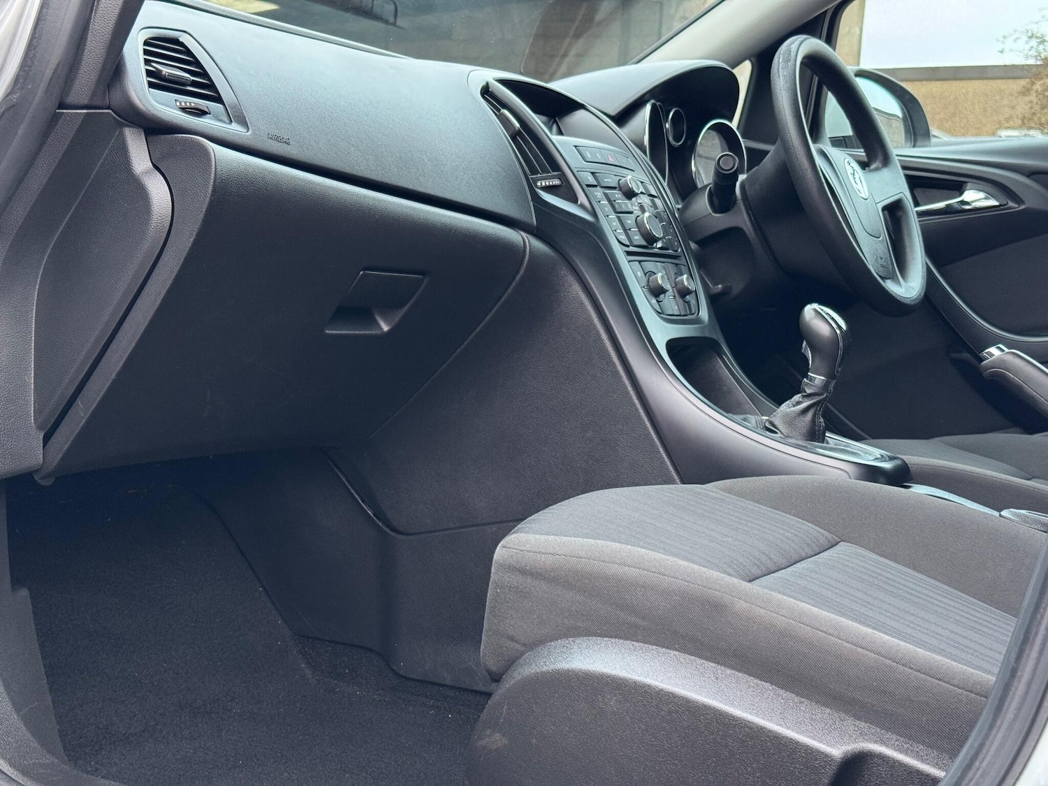 Used Vauxhall Astra 2013 for sale - 76840748: Photo 23