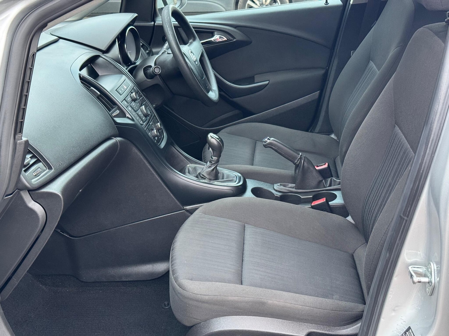 Used Vauxhall Astra 2013 for sale - 76840748: Photo 24