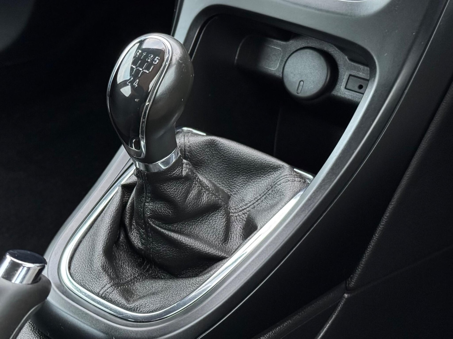 Used Vauxhall Astra 2013 for sale - 76840748: Photo 40