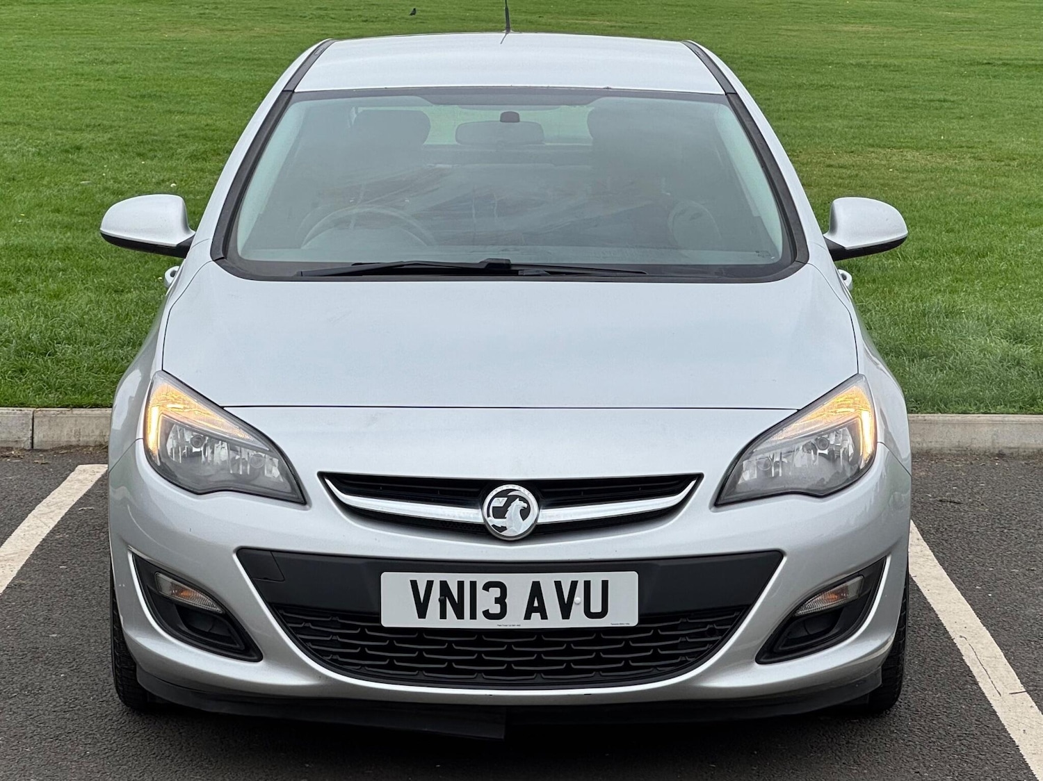 Used Vauxhall Astra 2013 for sale - 76840748: Photo 9
