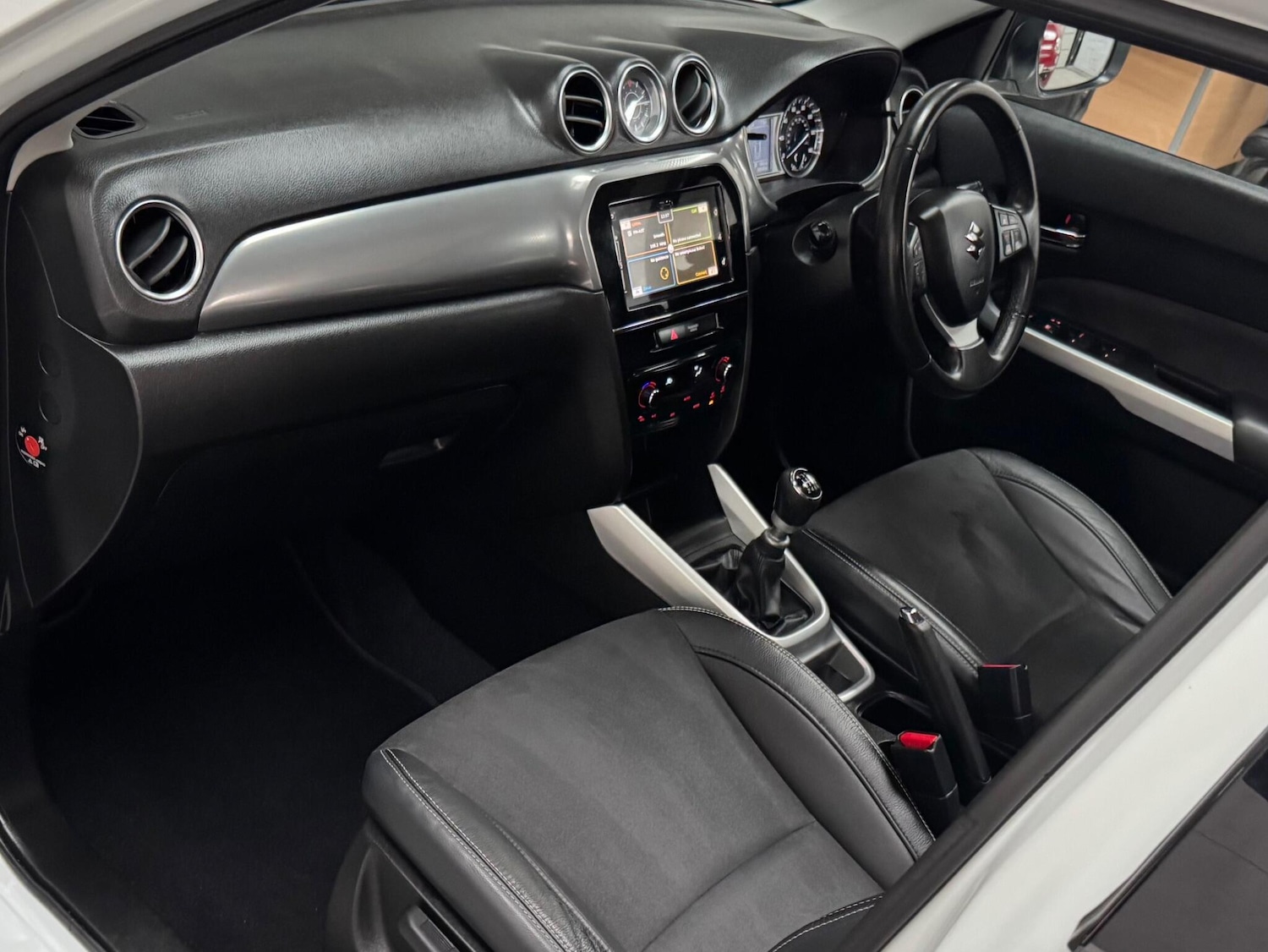 Used Suzuki Vitara 2016 for sale - 76840745: Photo 38