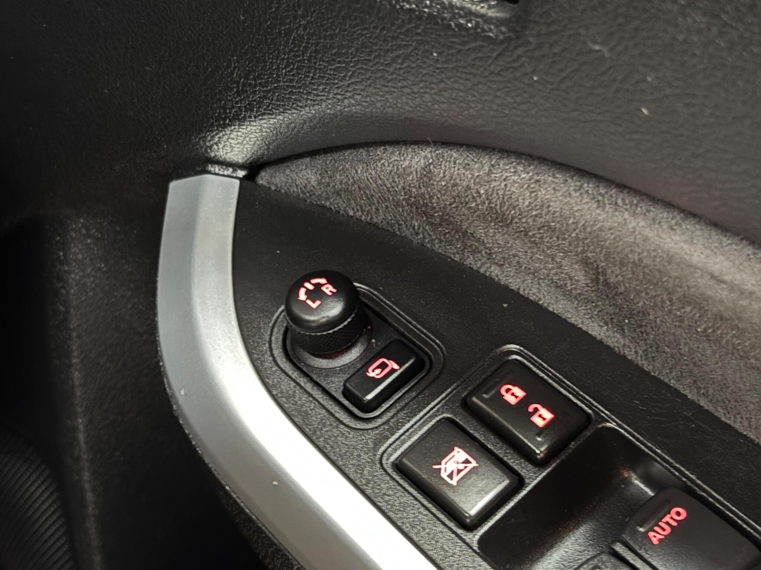 Used Suzuki Vitara 2016 for sale - 76840745: Photo 4